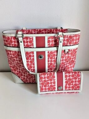 Coach Signature Jacquard Tote Signature Tote Pink & White With Matching Wallet